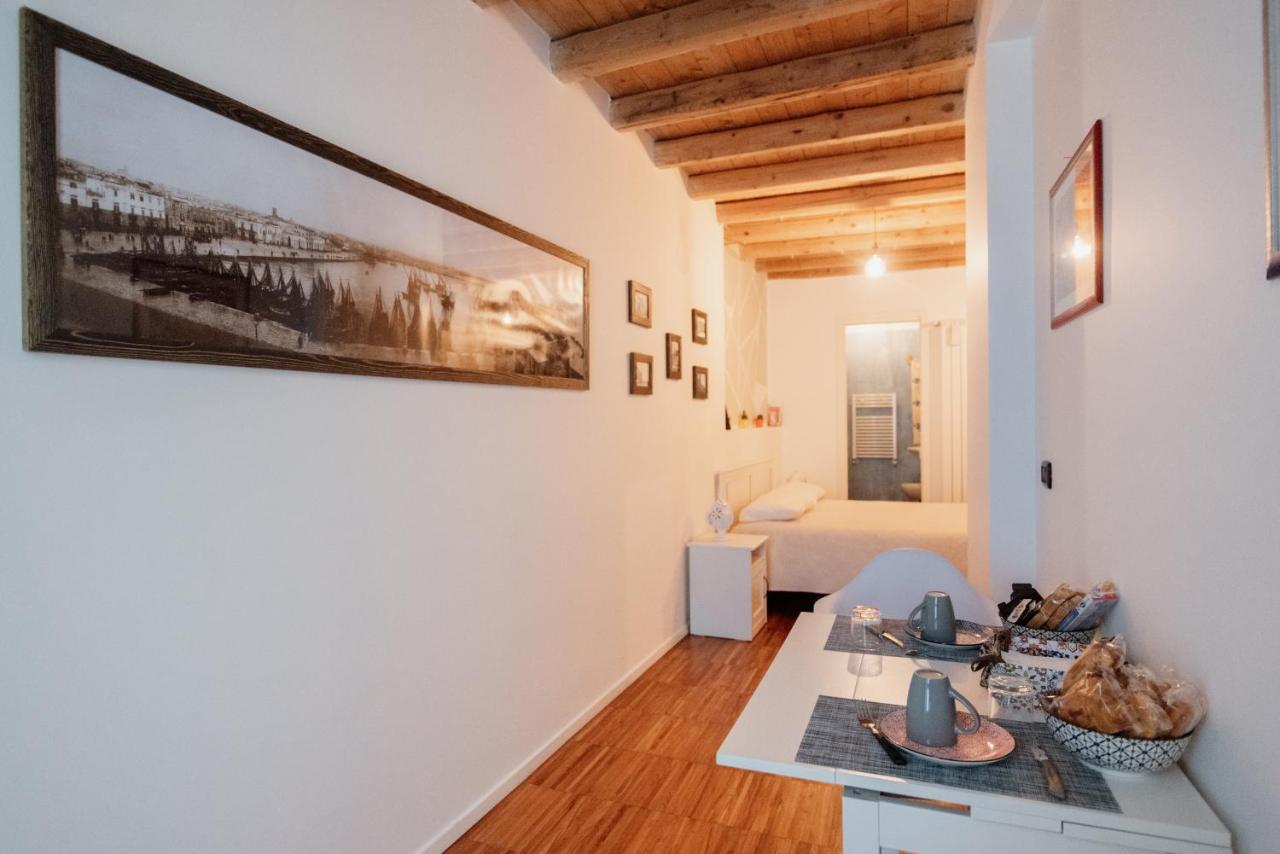 Nell'Antico Borgo B&B มอลเฟตตา ภายนอก รูปภาพ